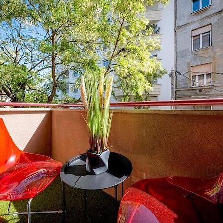 Stadium Apartment - Free Parking Budapest Esterno foto