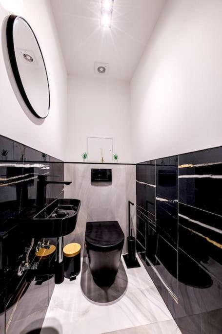 Stadium Apartment - Free Parking Budapest Esterno foto