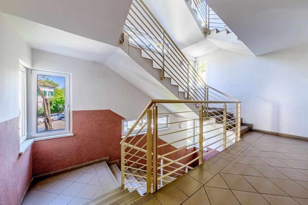 Stadium Apartment - Free Parking Budapest Esterno foto